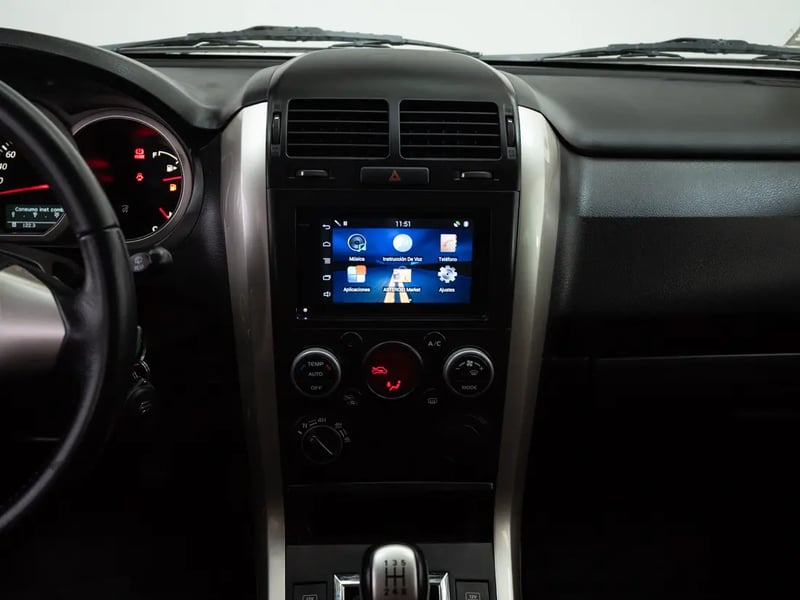 Suzuki GRAND NOMADE 2016 - Imagen 16 de 19