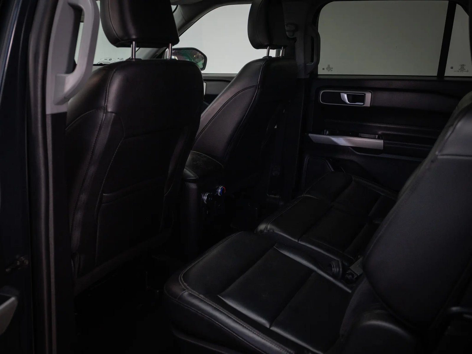 FORD EXPLORER 2023 - Imagen 13 de 20