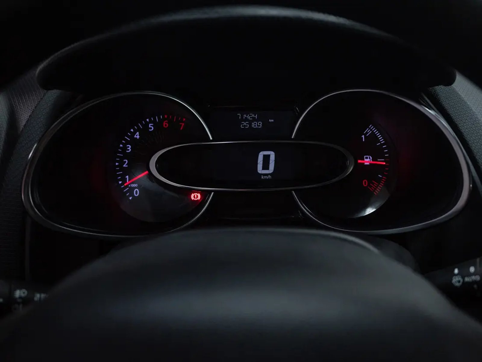RENAULT CLIO 2017 - Imagen 18 de 18