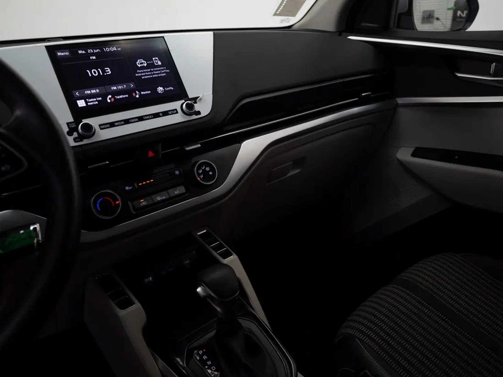Kia CARENS 2024 - Imagen 12 de 20