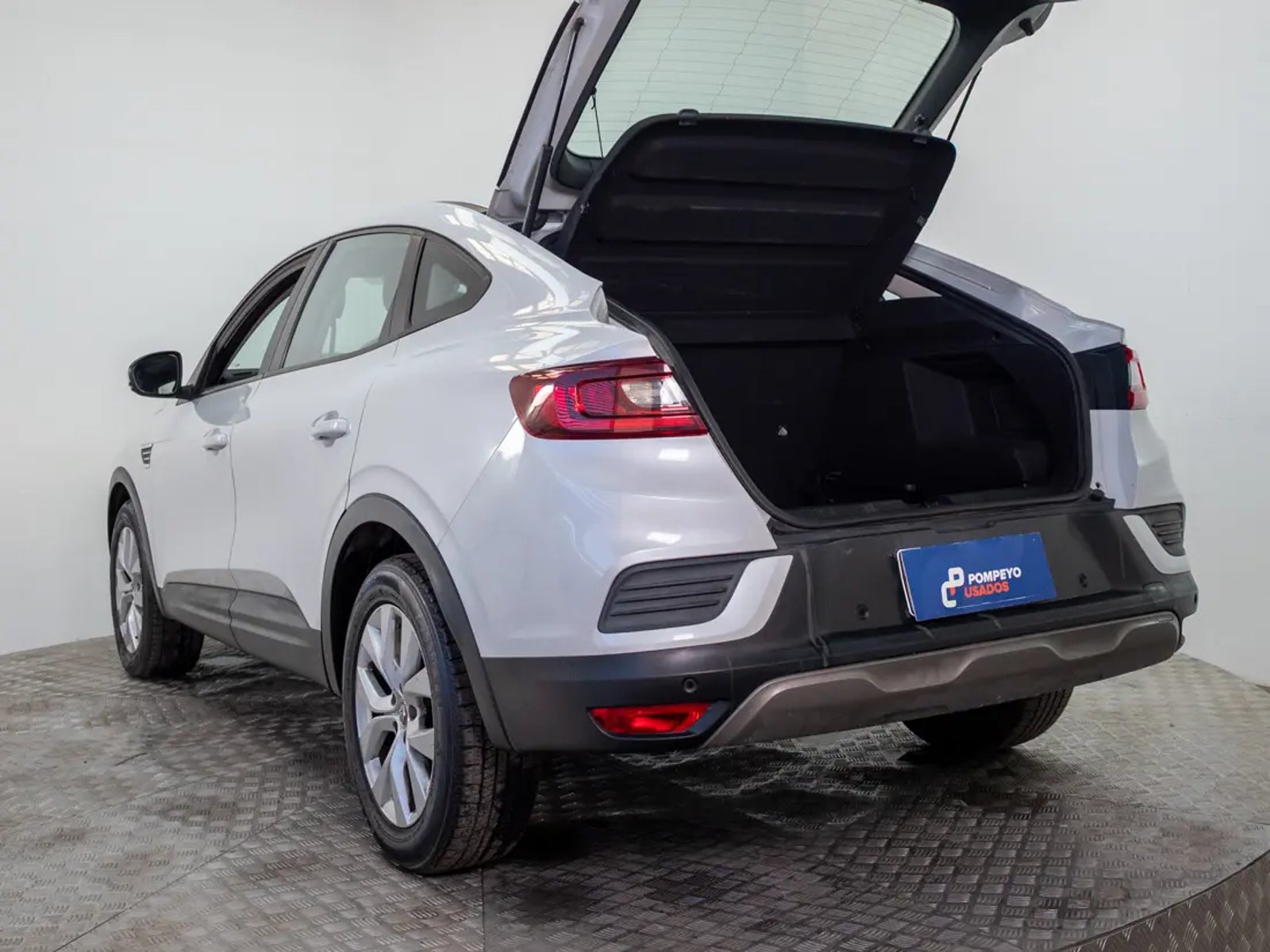 RENAULT ARKANA 2022 - Imagen 11 de 18