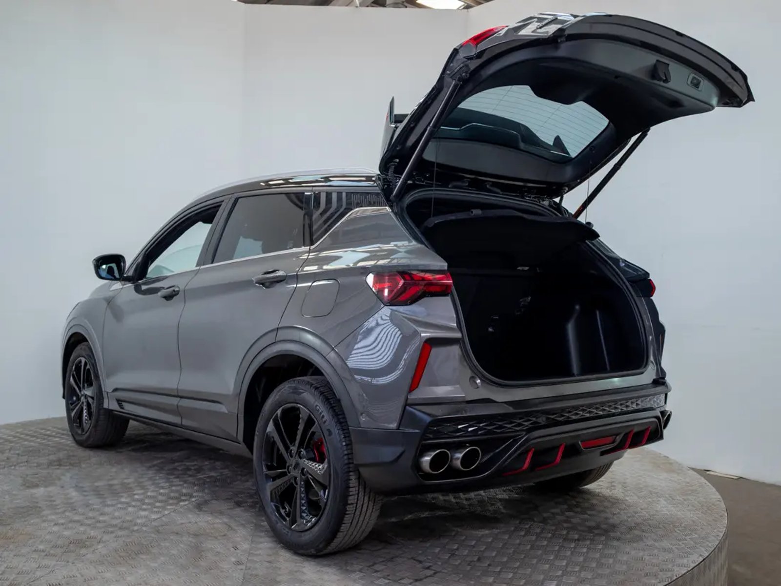 Geely COOLRAY 2023 - Imagen 10 de 20