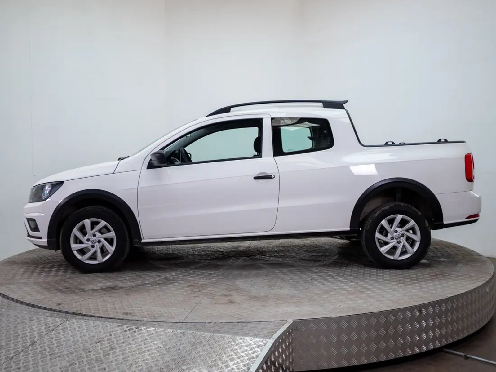 Volkswagen SAVEIRO 2022 - Foto 4 de 15