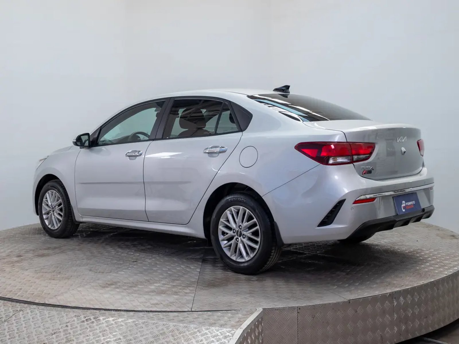 Kia RIO 4 2023 - Foto 5 de 20