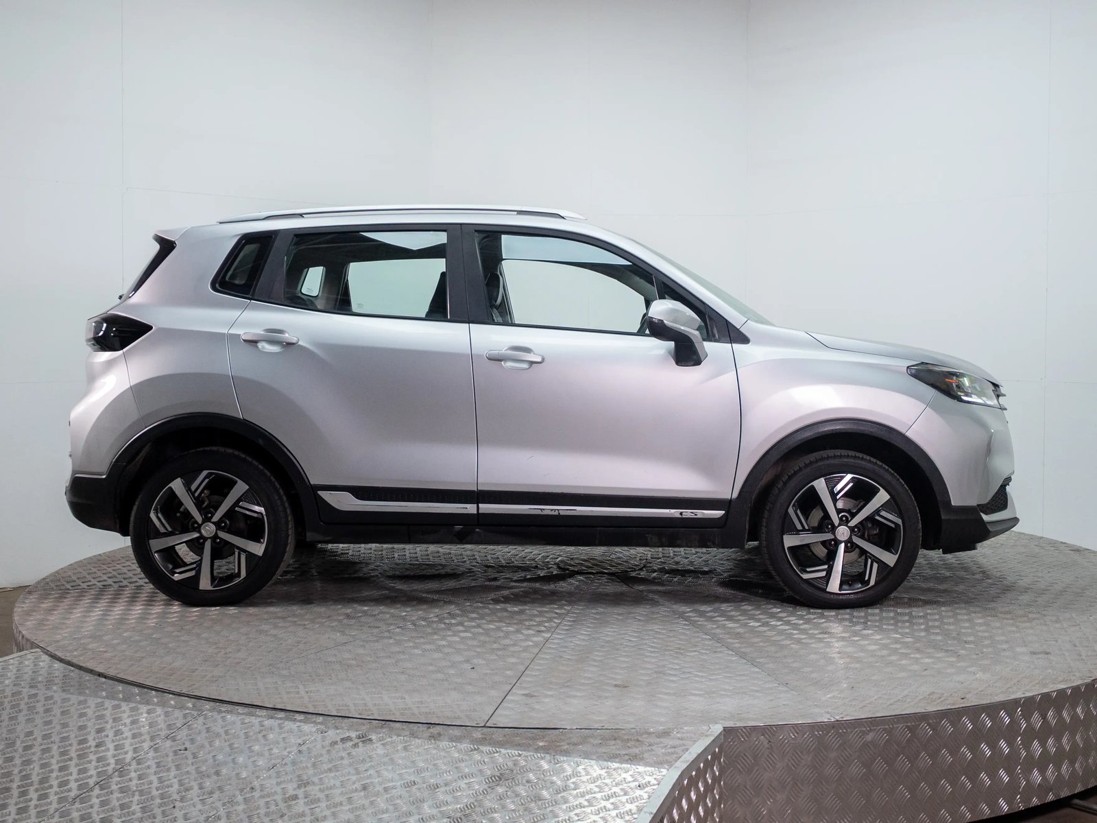 Changan CS15 2022 - Foto 5 de 19