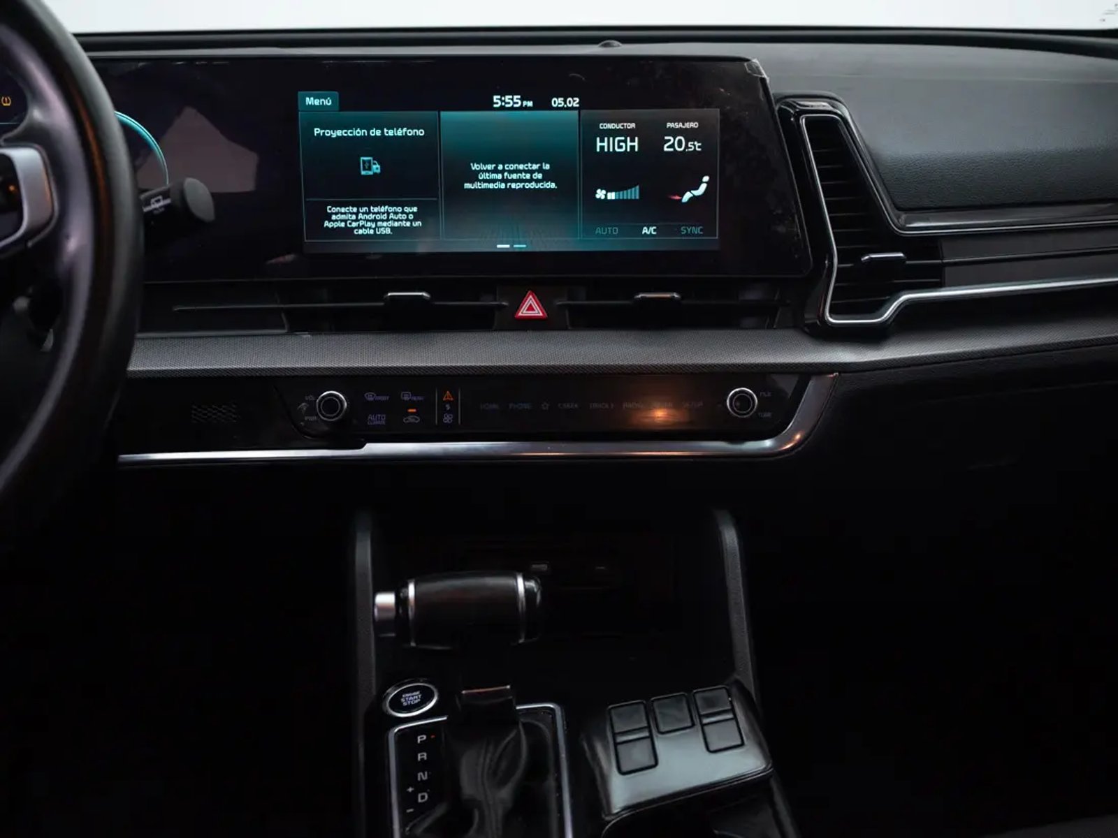 Kia SPORTAGE 2024 - Imagen 15 de 19
