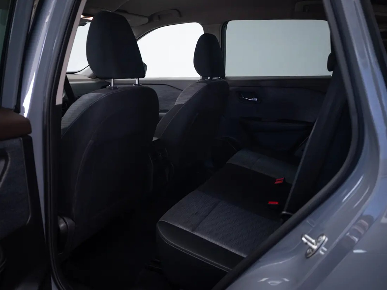 Nissan X-TRAIL 2025 - Imagen 15 de 20