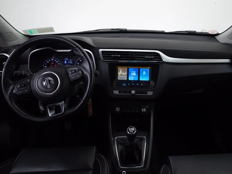 MG ZS 2023 - Imagen 15 de 20