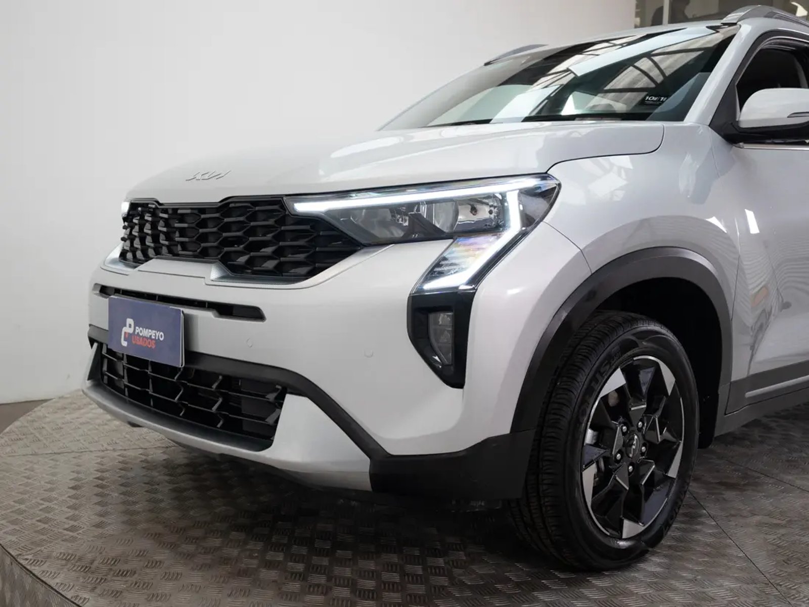 Kia SONET 2025 - Imagen 18 de 19