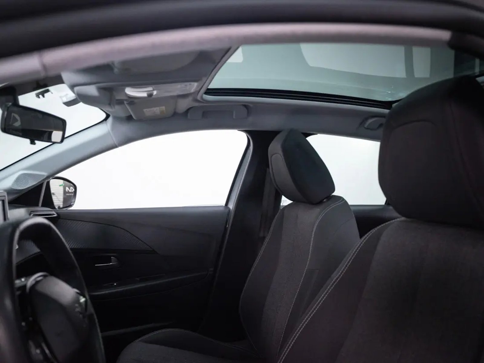 Peugeot 208 2024 - Imagen 17 de 18