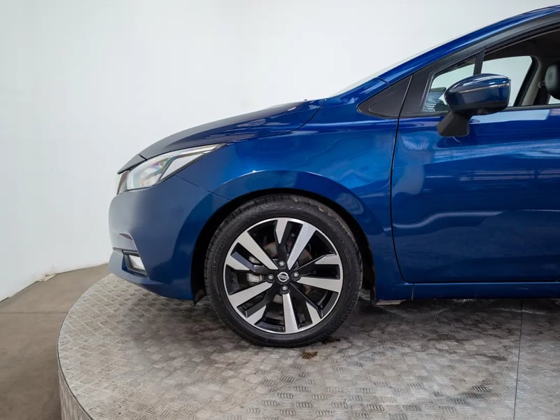 Nissan VERSA 2022 - Imagen 17 de 20