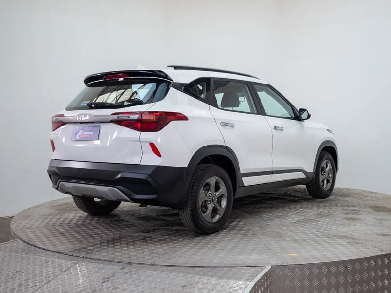 Kia SELTOS 2023 - Imagen 7 de 20