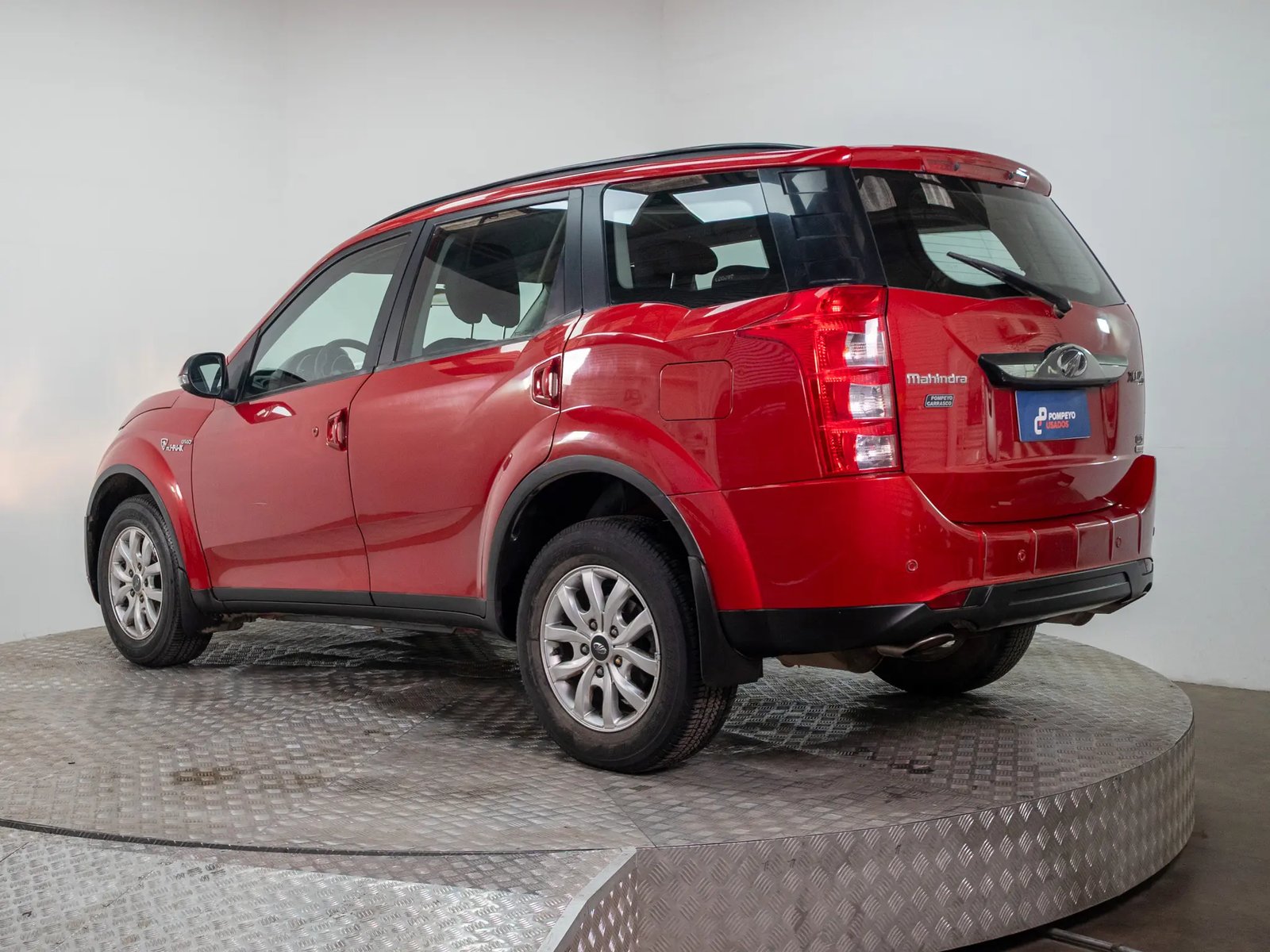 MAHINDRA XUV500 2019 - Imagen 5 de 18