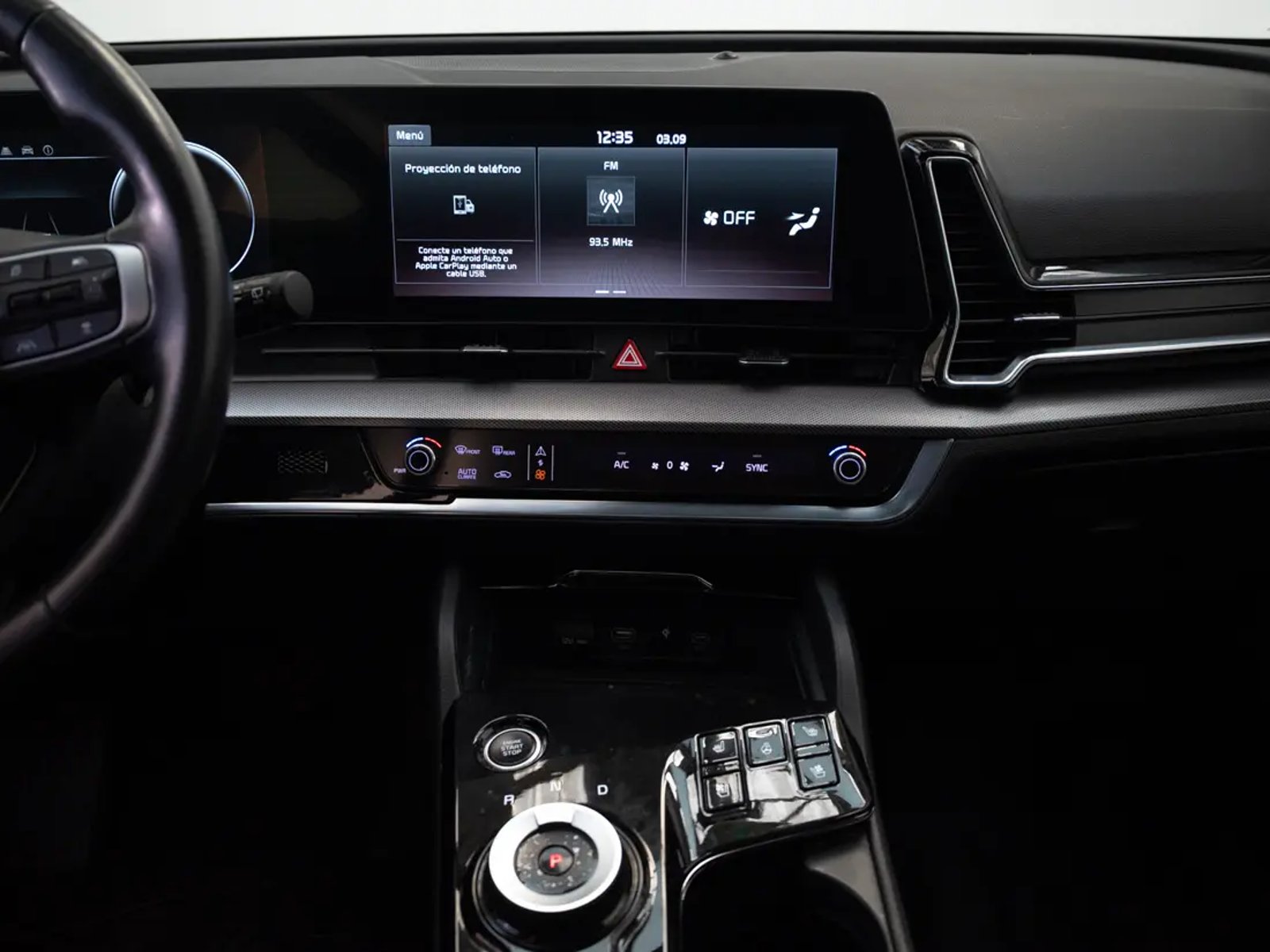 Kia SPORTAGE 2023 - Imagen 16 de 20