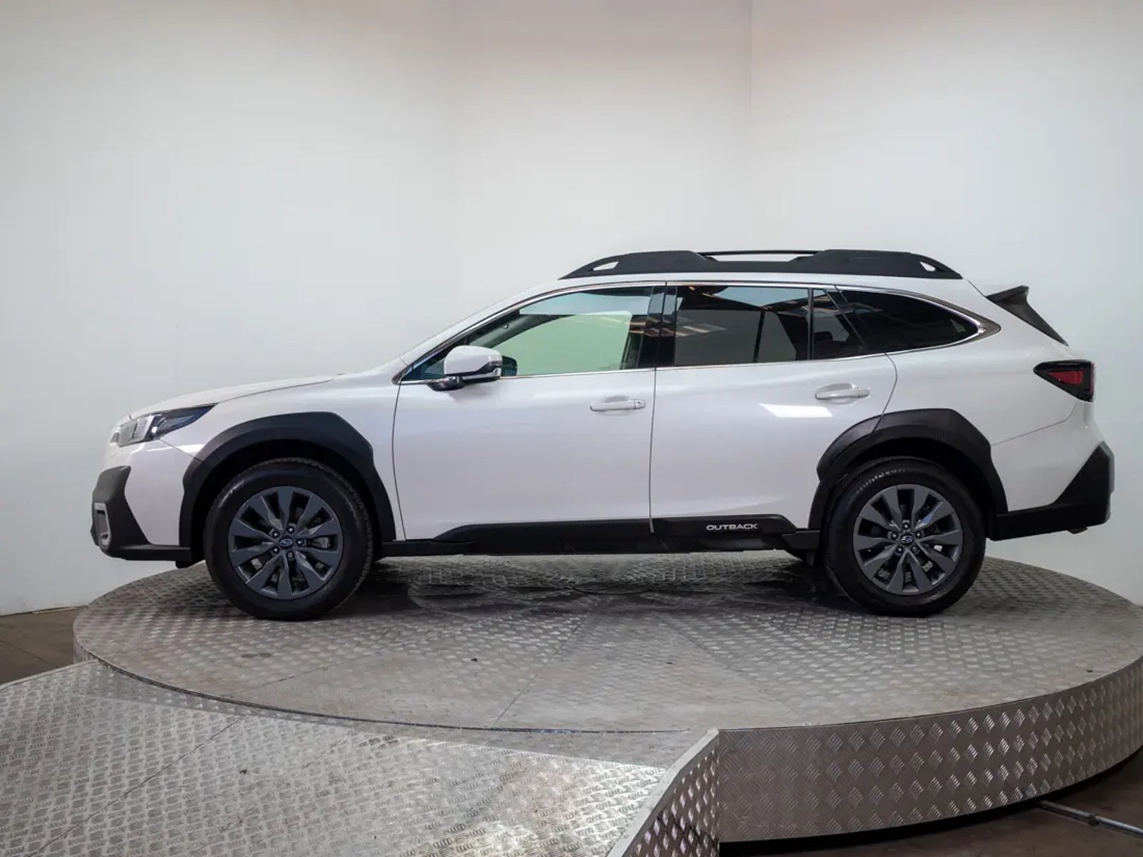Subaru OUTBACK 2023 - Imagen 4 de 19