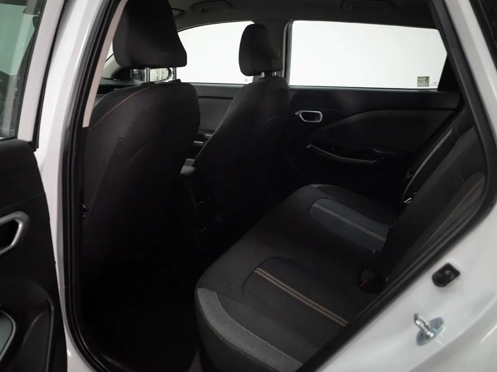 KIA K3 Cross 2025 - Imagen 19 de 19