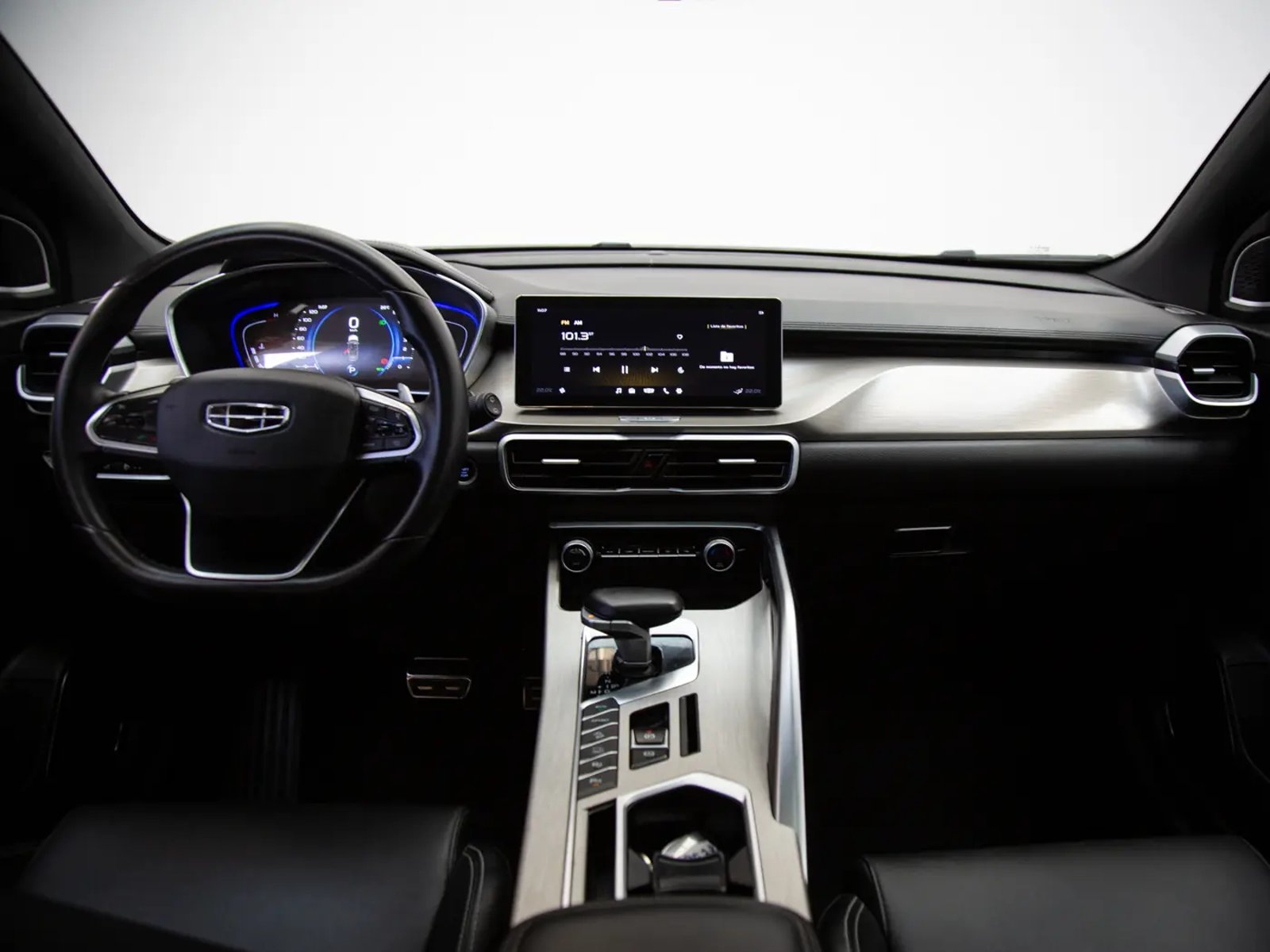 GEELY COOLRAY 2023 - Imagen 16 de 20