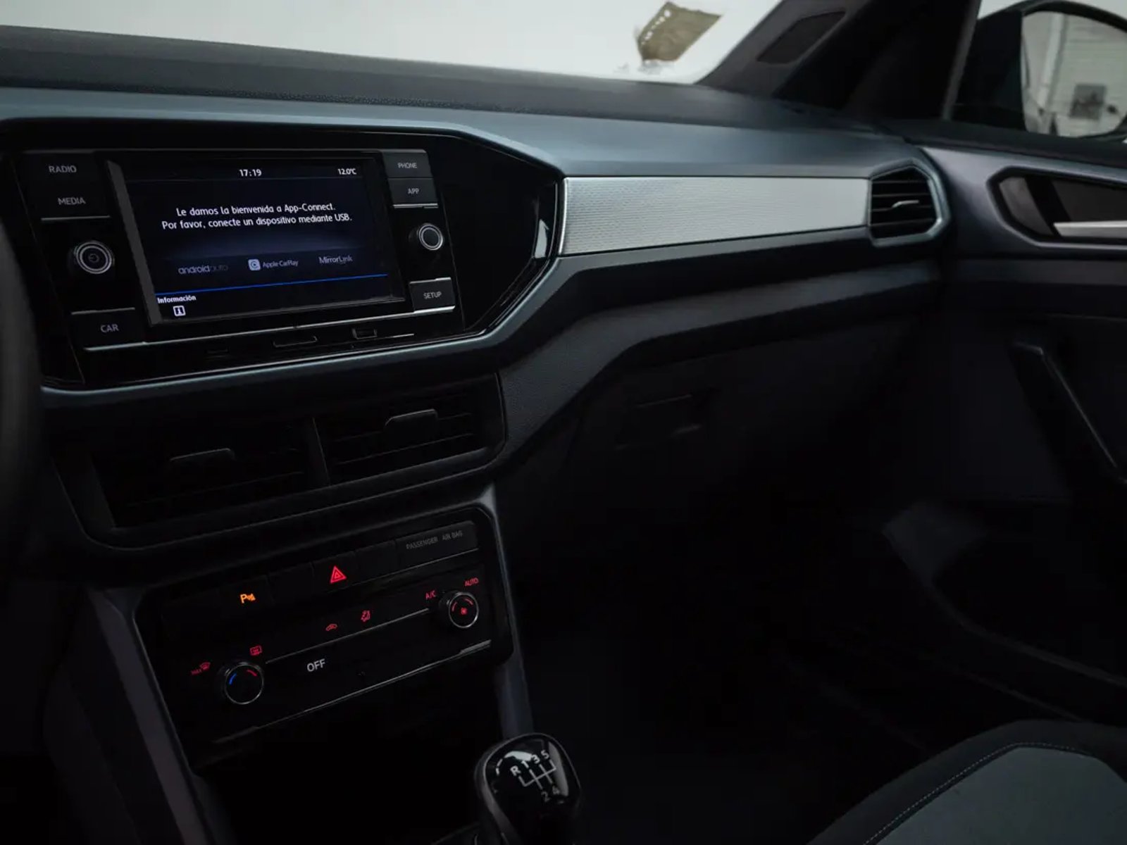 Volkswagen T-CROSS 2021 - Imagen 12 de 19