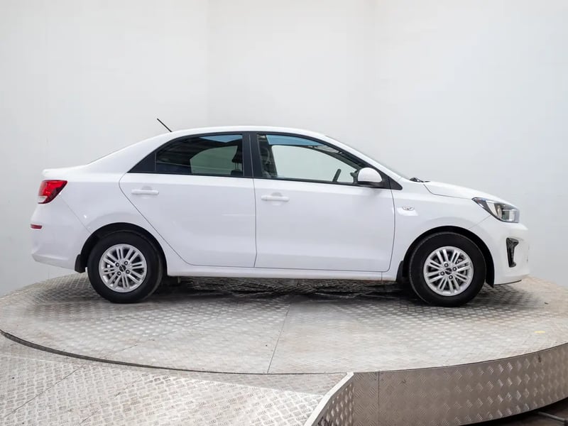 Kia SOLUTO 2026 - Imagen 8 de 20