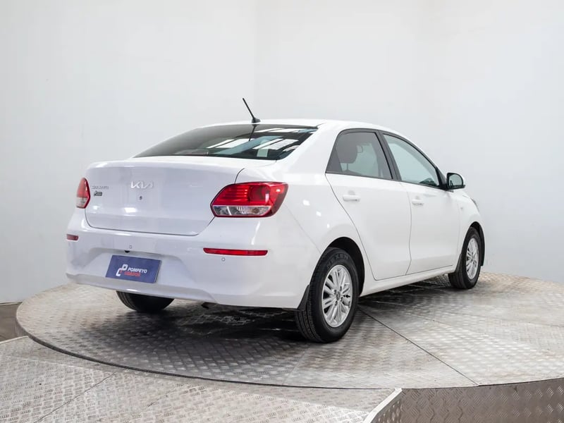 Kia SOLUTO 2026 - Imagen 7 de 20