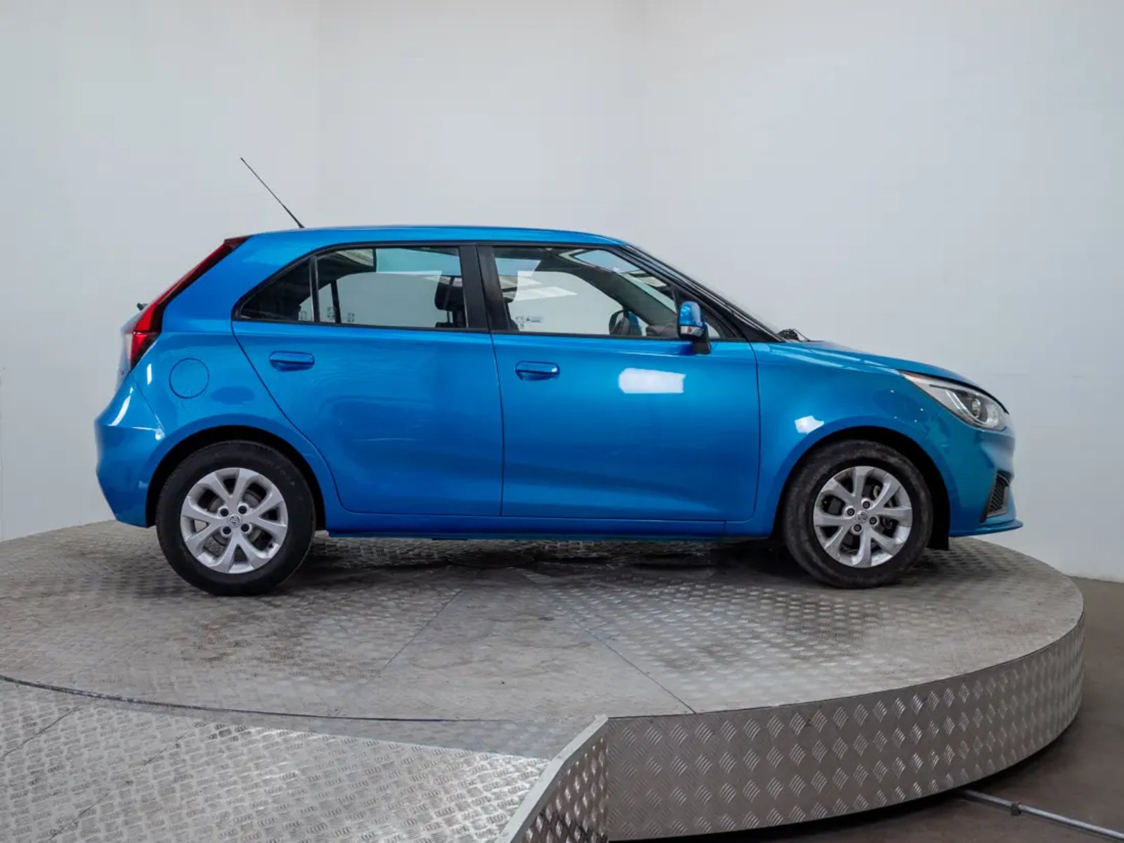 MG 3 2023 - Imagen 8 de 18