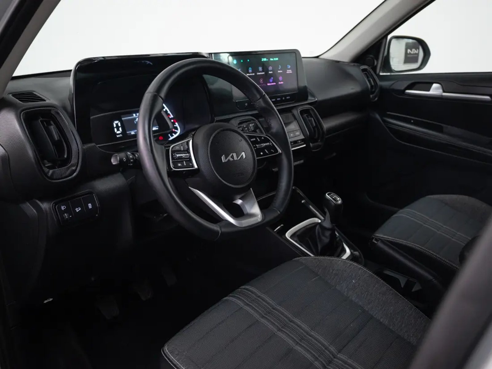 Kia SONET 2025 - Imagen 11 de 19