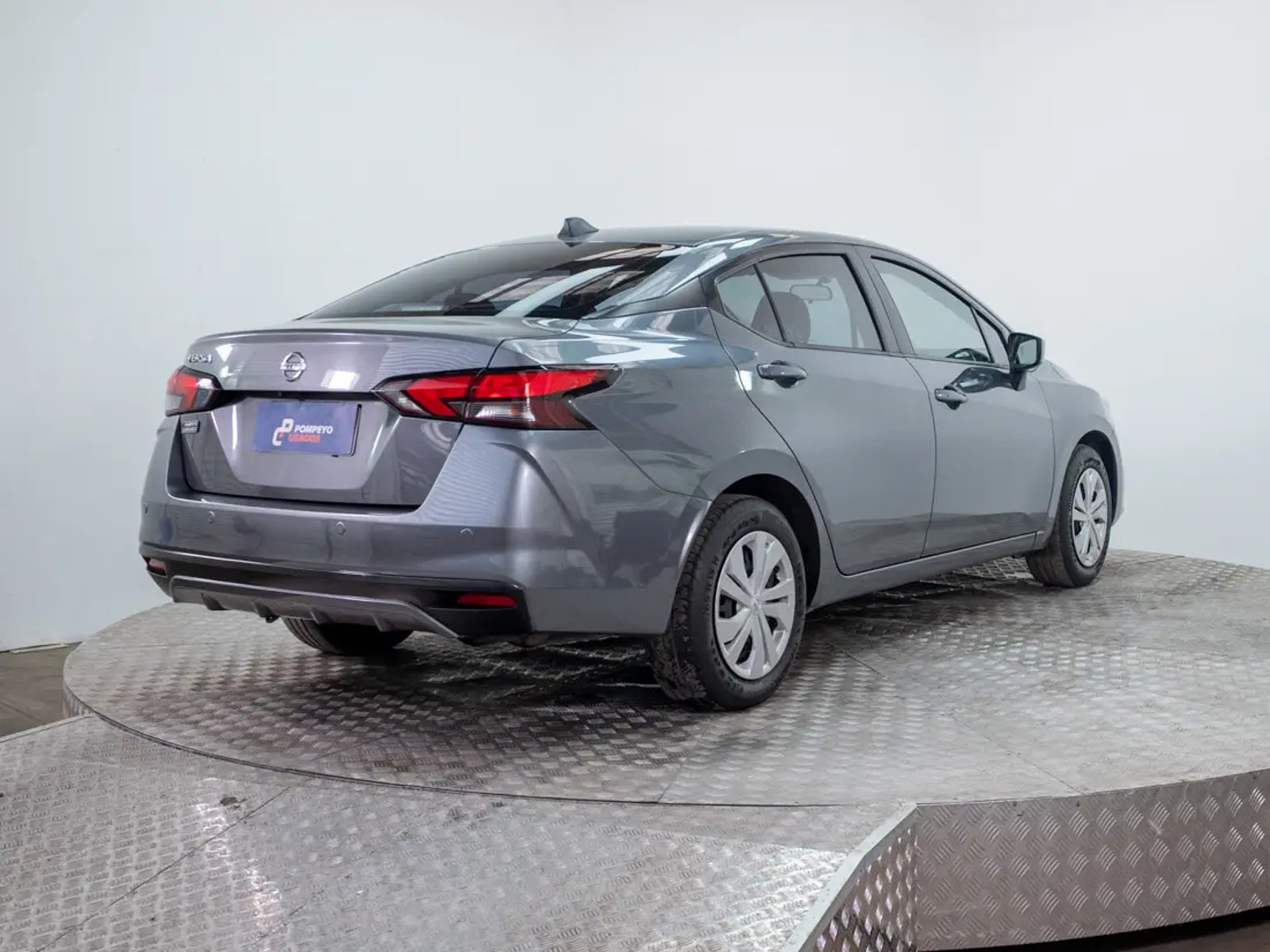 Nissan VERSA 2021 - Imagen 8 de 20