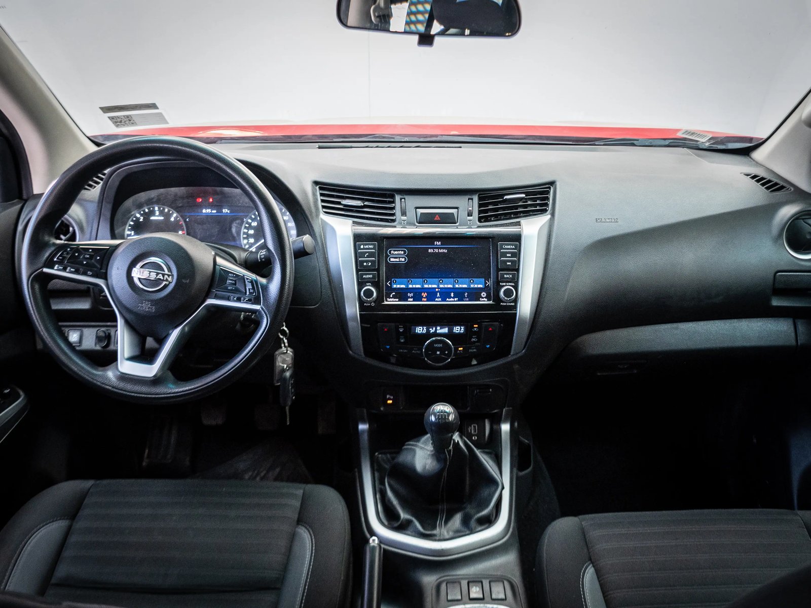 NISSAN NAVARA 2024 - Imagen 13 de 16