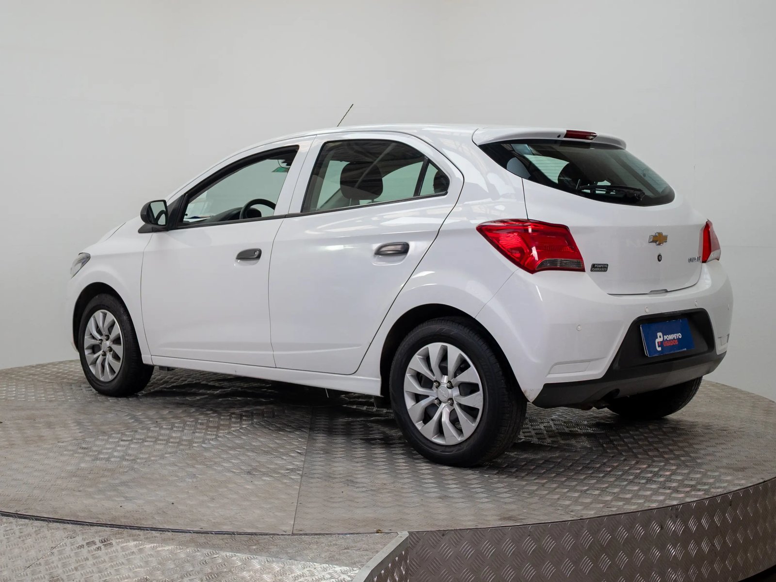 CHEVROLET ONIX 2017 - Imagen 8 de 16