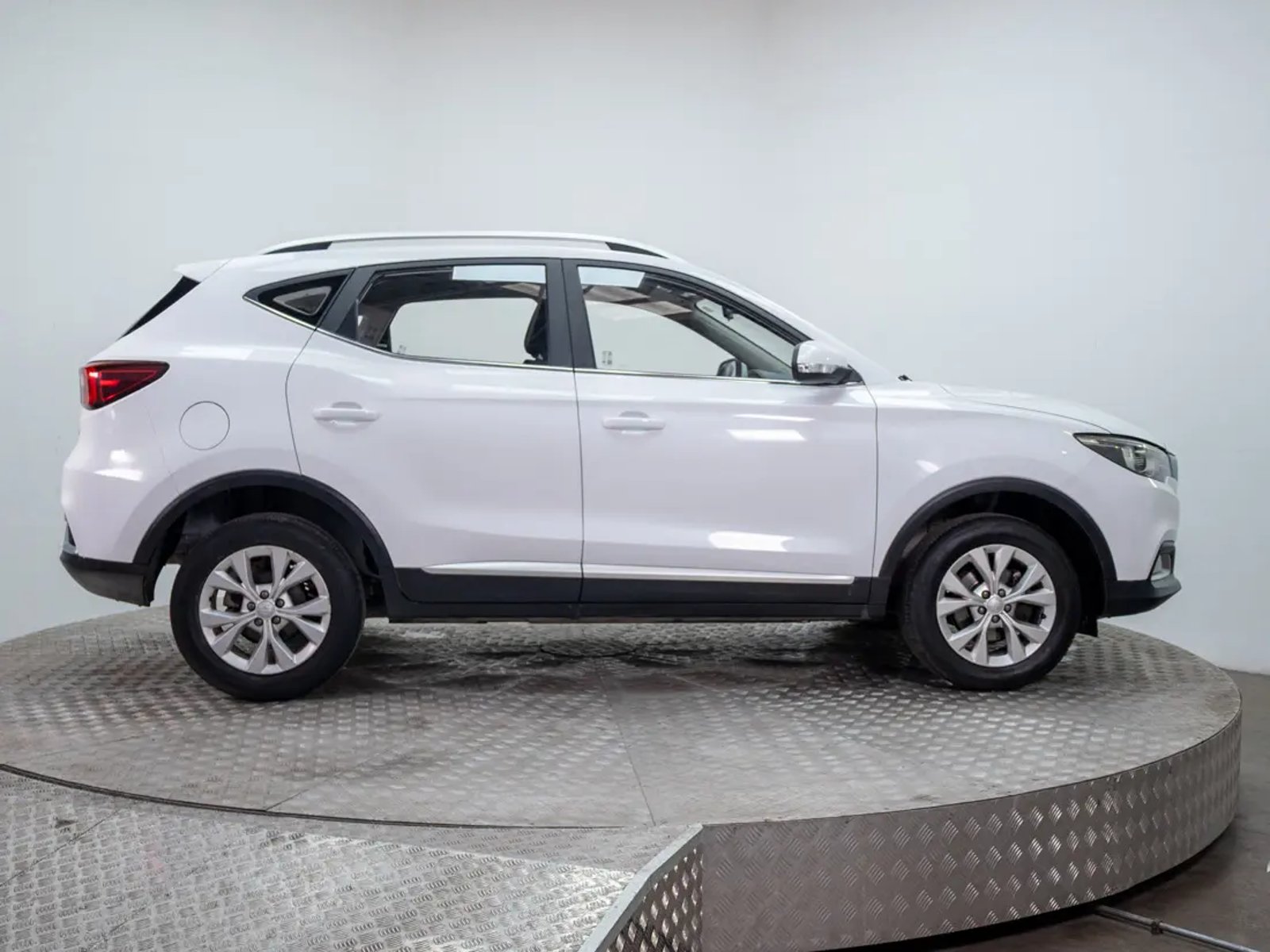 MG ZS 2023 - Imagen 8 de 19