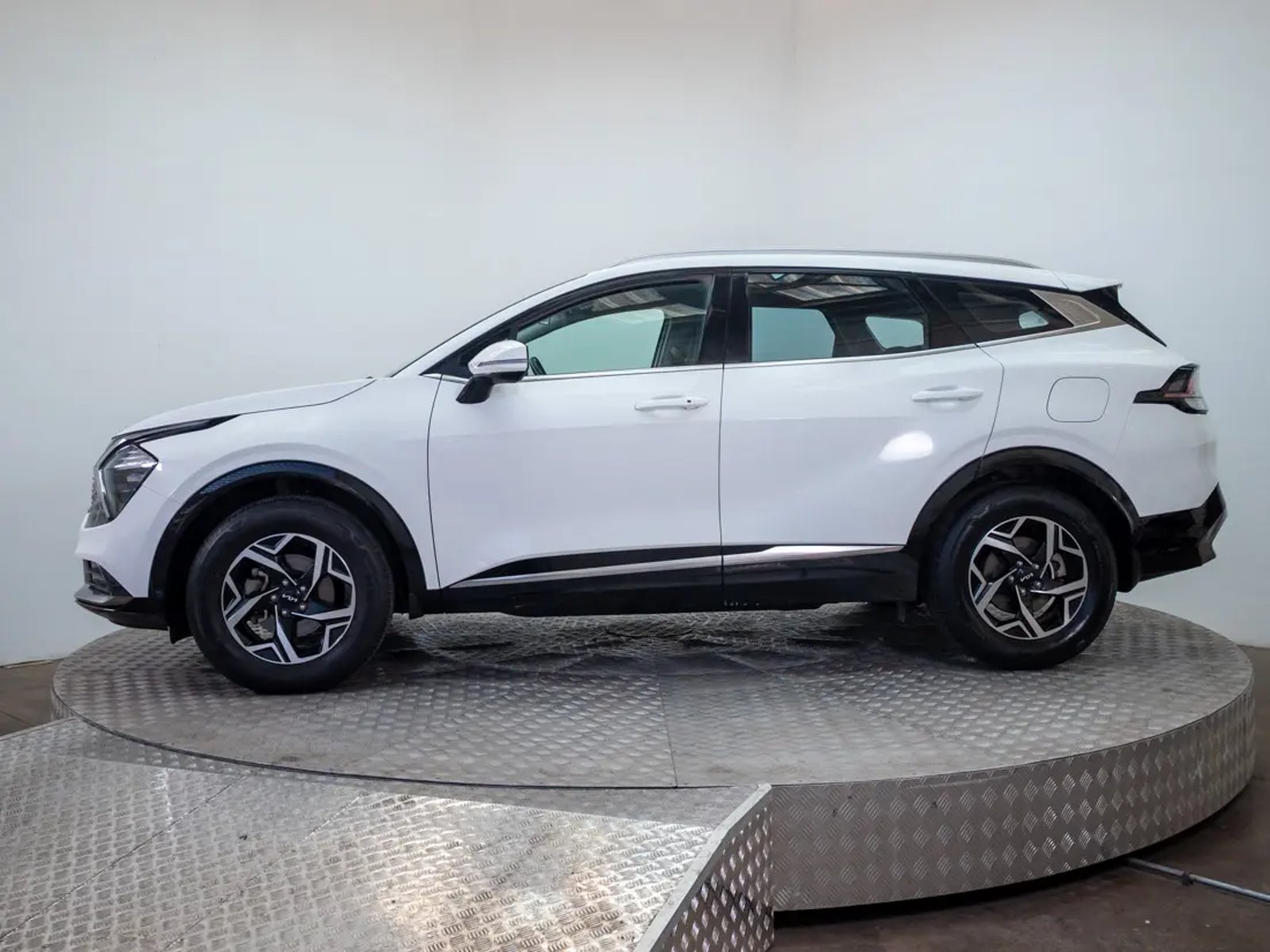 Kia SPORTAGE 2022 - Foto 4 de 19