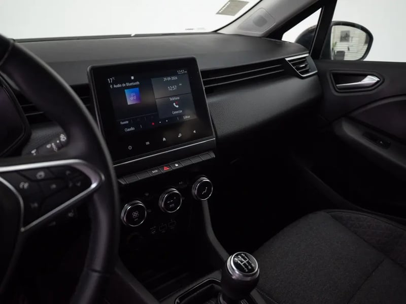 Renault CLIO 2023 - Imagen 12 de 19