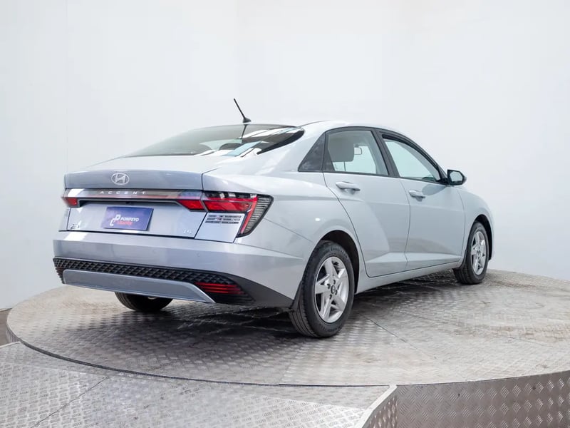 Hyundai ACCENT 2025 - Imagen 6 de 20