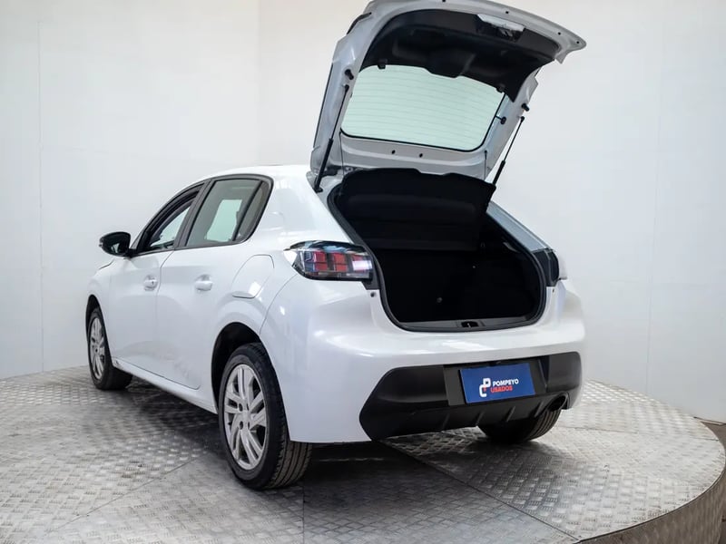 Peugeot 208 2023 - Imagen 10 de 20