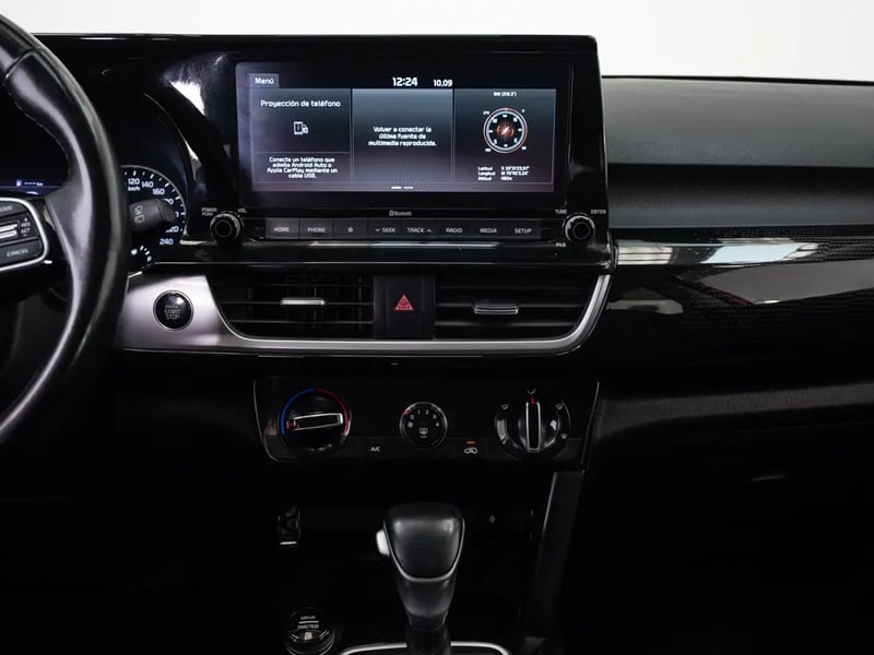 Kia SELTOS 2022 - Imagen 16 de 20
