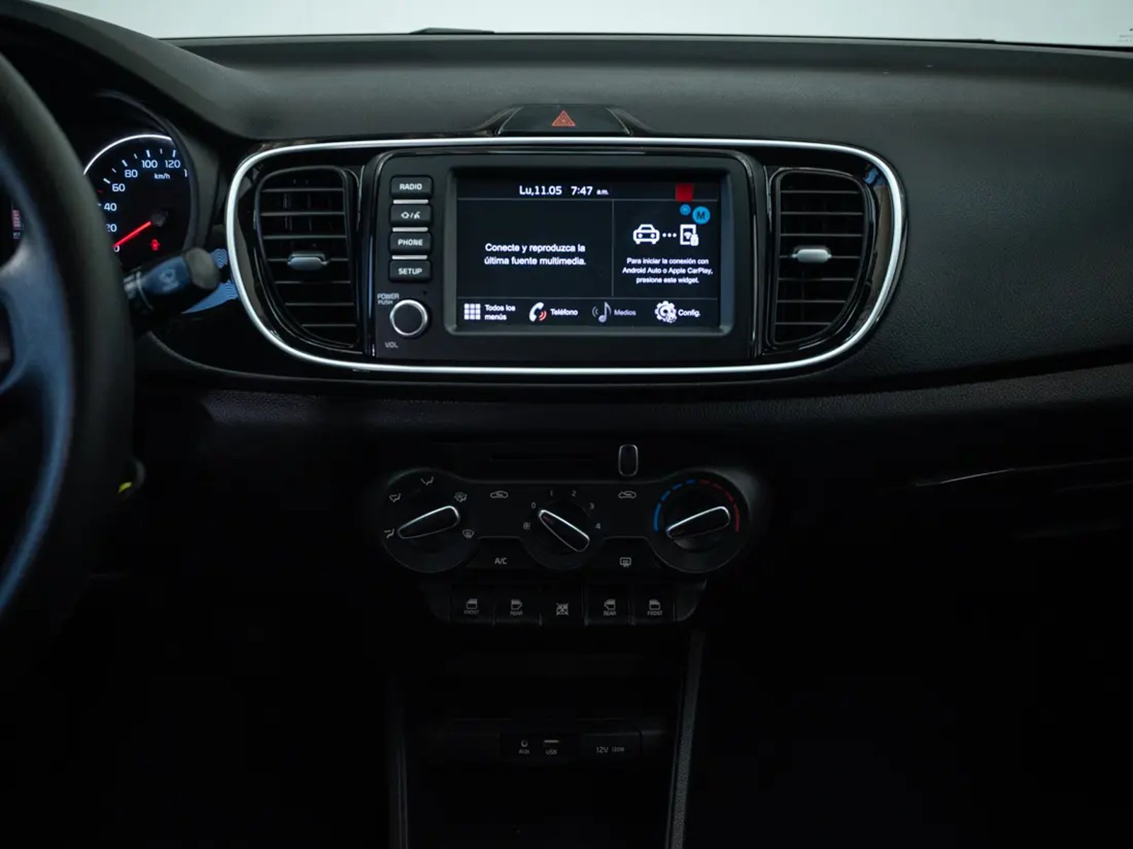 Kia SOLUTO 2026 - Imagen 17 de 20