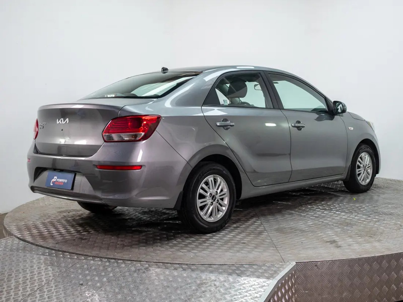 KIA SOLUTO 2025 - Imagen 7 de 19