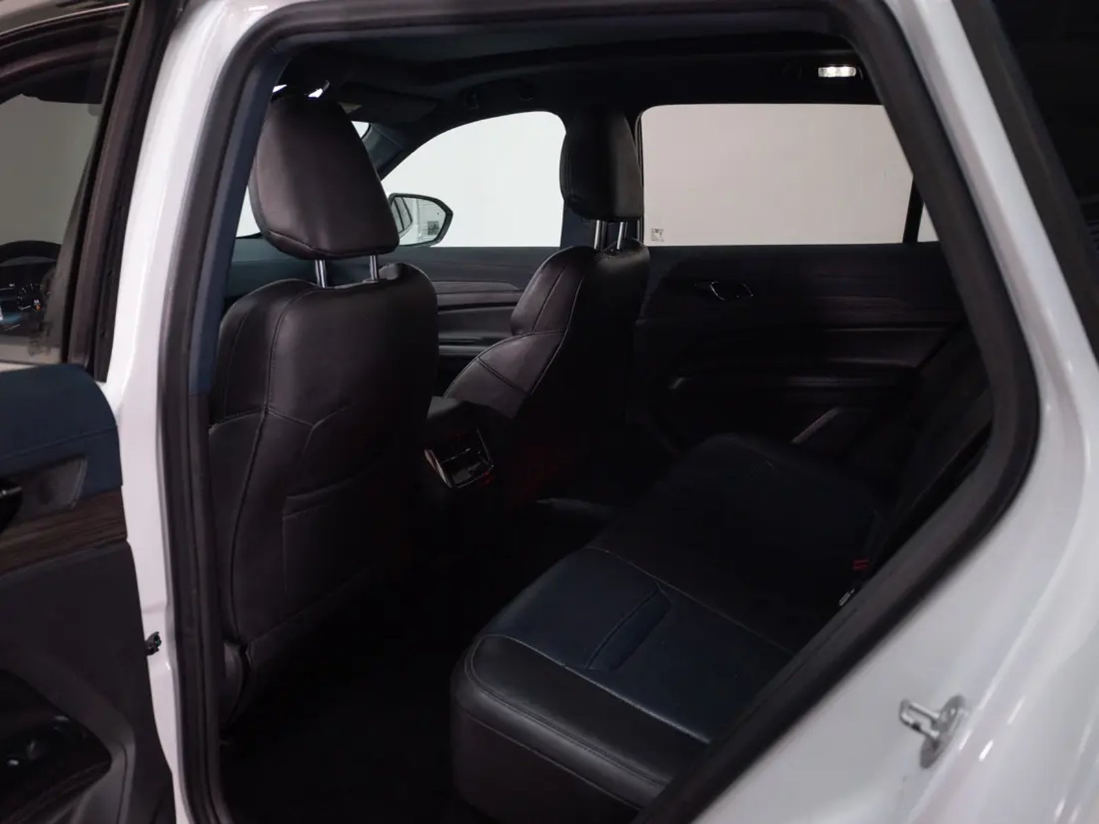 Ford TERRITORY 2024 - Imagen 14 de 20