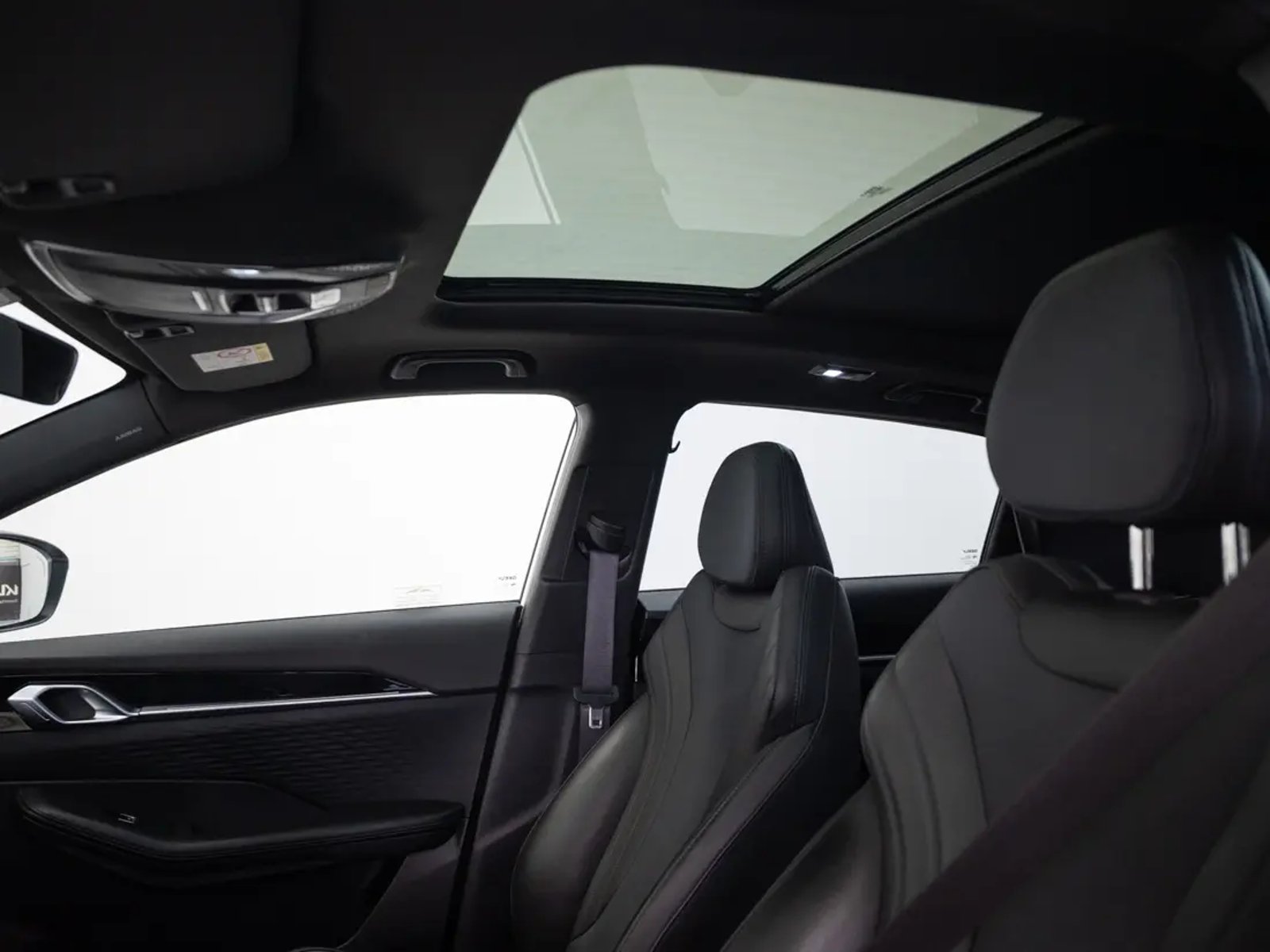 Geely COOLRAY 2024 - Imagen 18 de 20