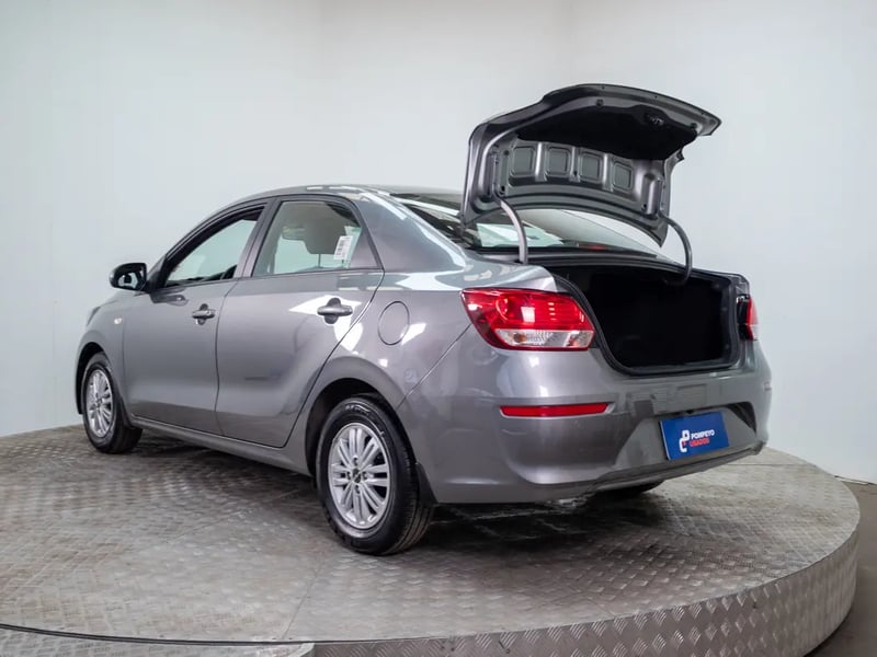 Kia SOLUTO 2026 - Imagen 11 de 20
