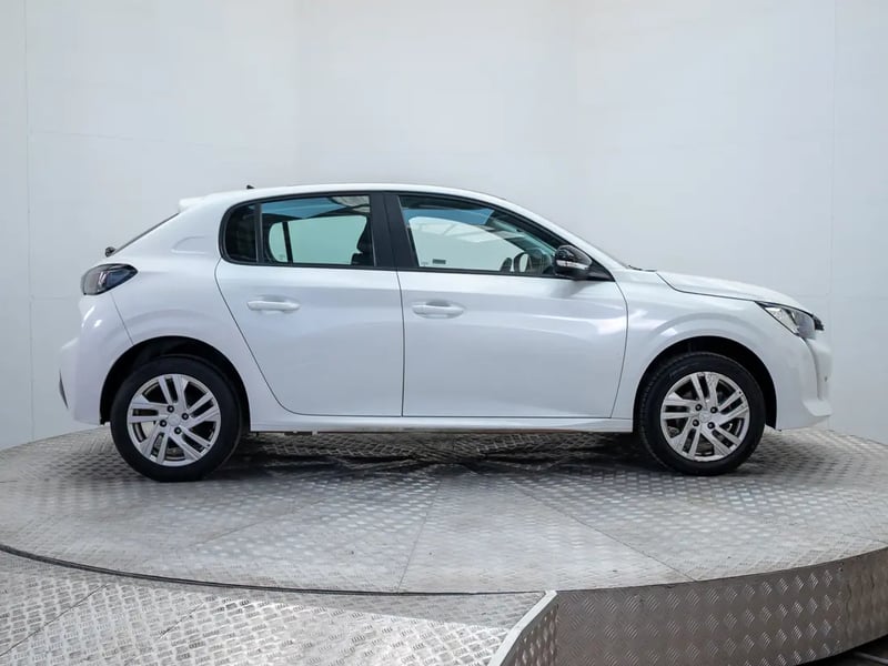 Peugeot 208 2023 - Imagen 8 de 20