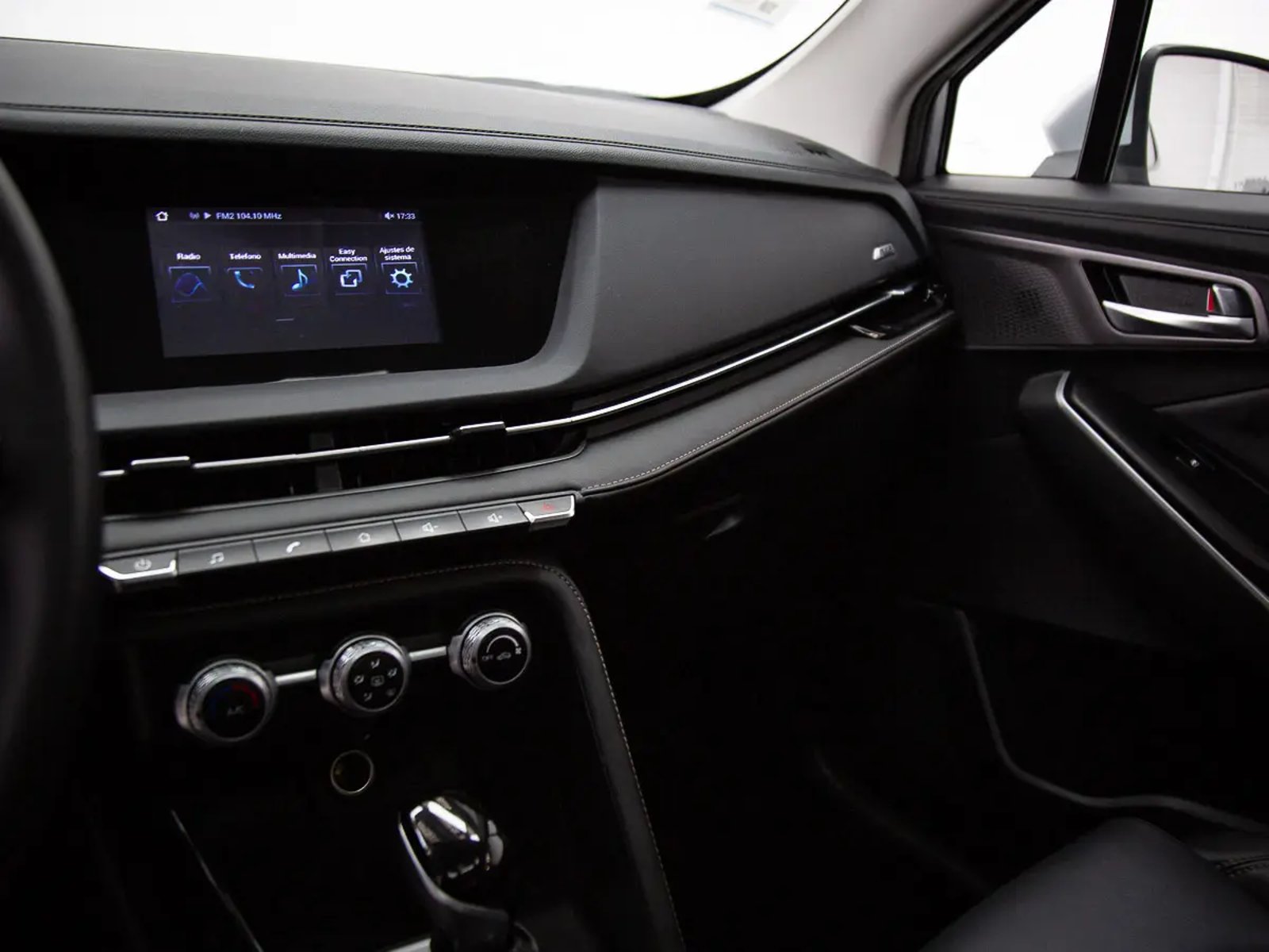CHANGAN CS15 2024 - Imagen 13 de 18