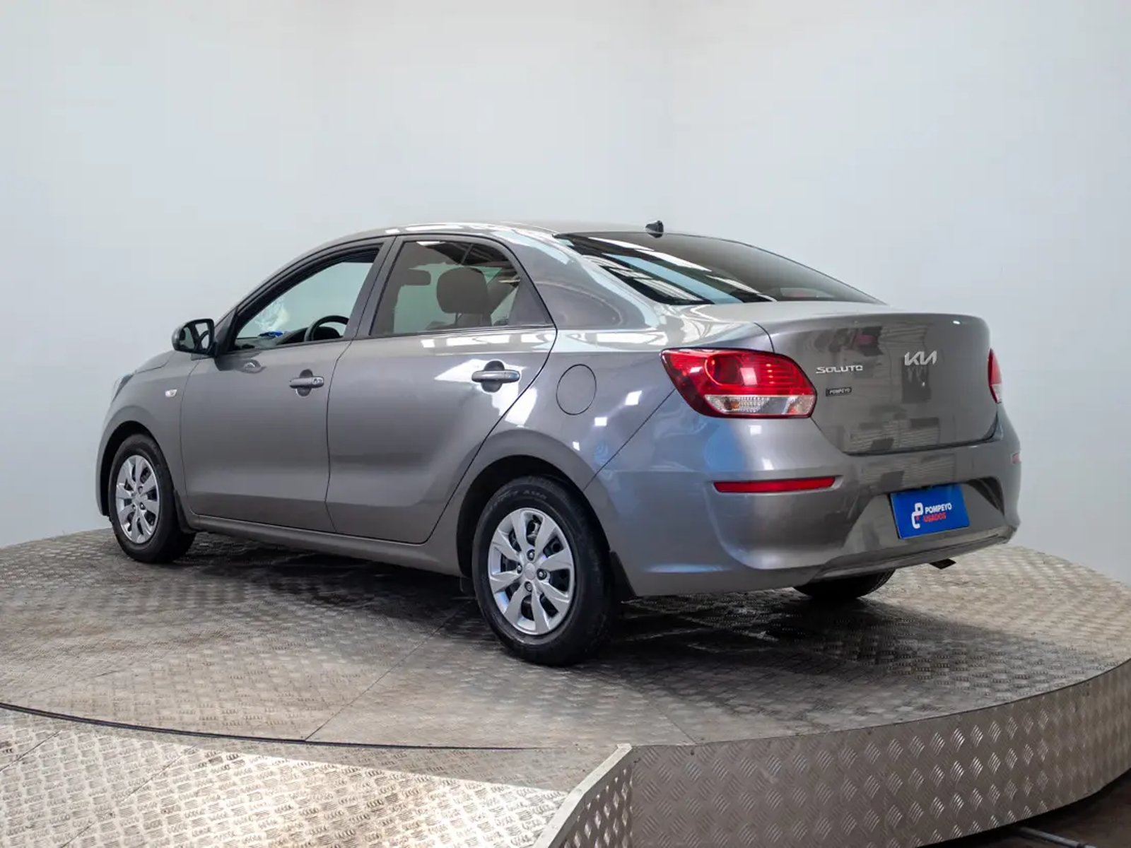 Kia SOLUTO 2023 - Foto 5 de 20
