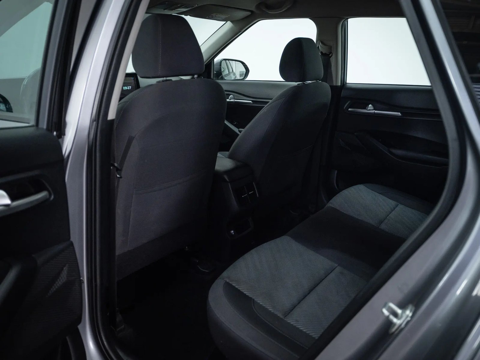 KIA SELTOS 2023 - Imagen 13 de 17
