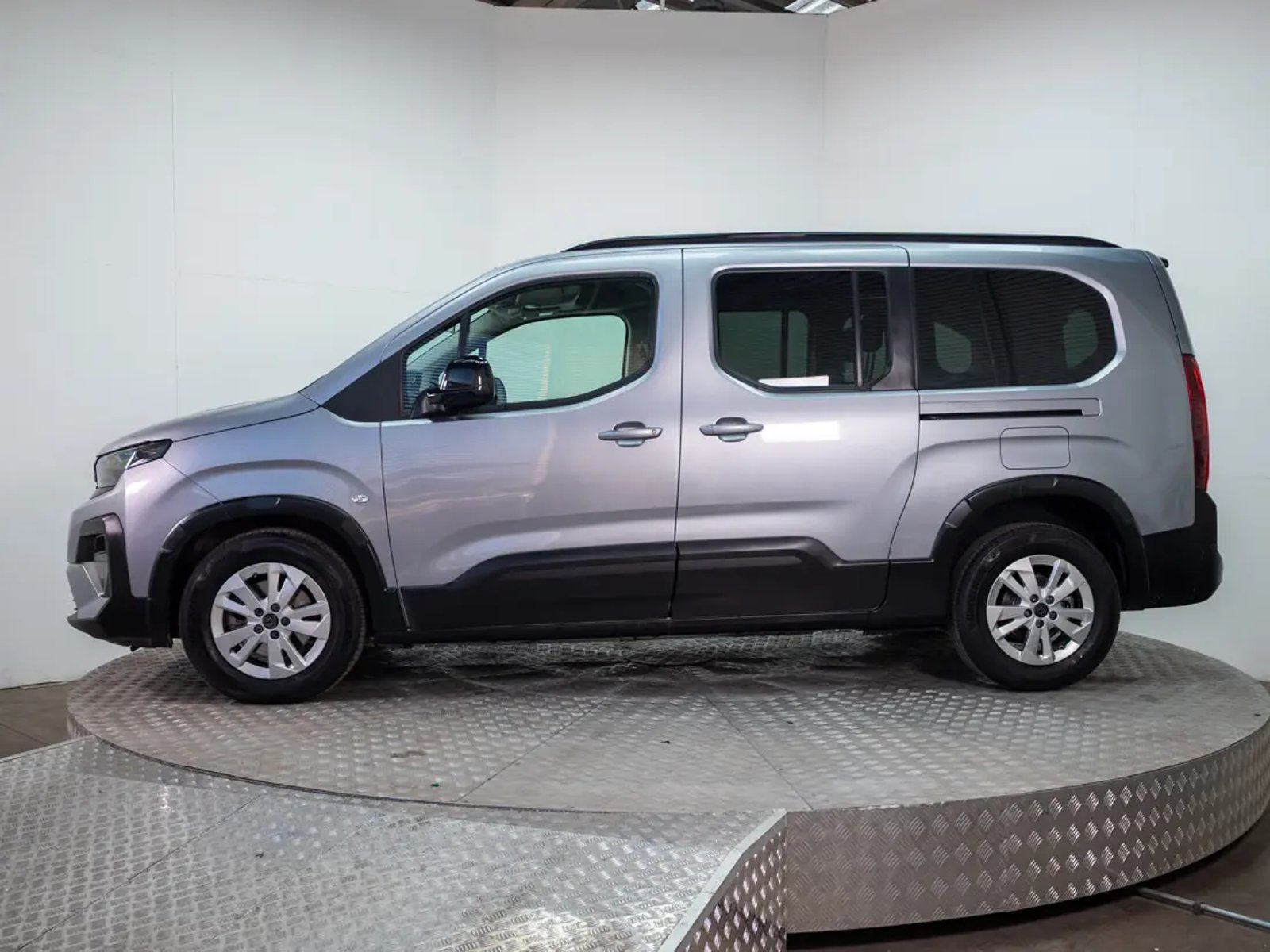 Peugeot RIFTER 2026 - Foto 4 de 20