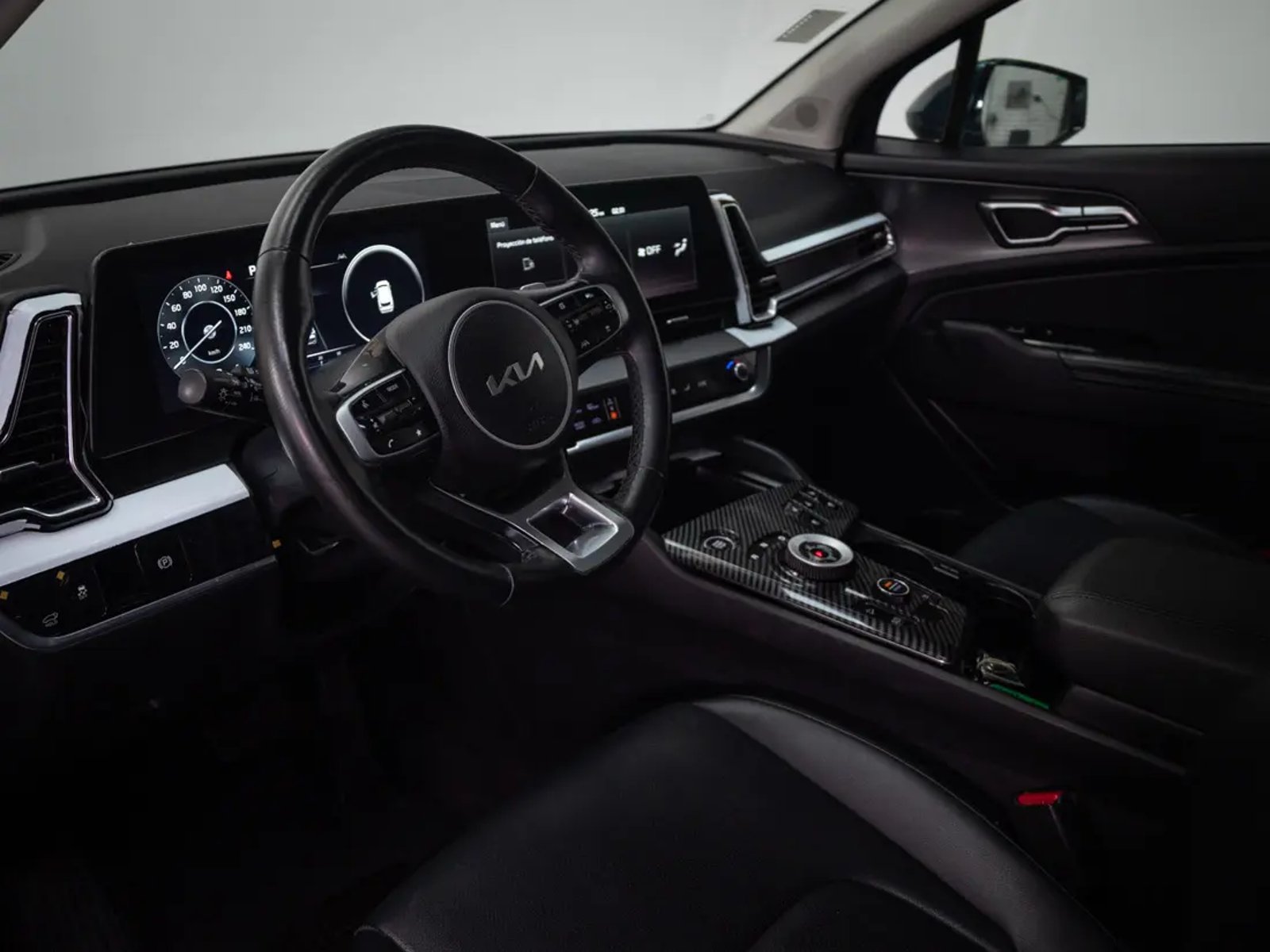 Kia SPORTAGE 2023 - Imagen 11 de 19