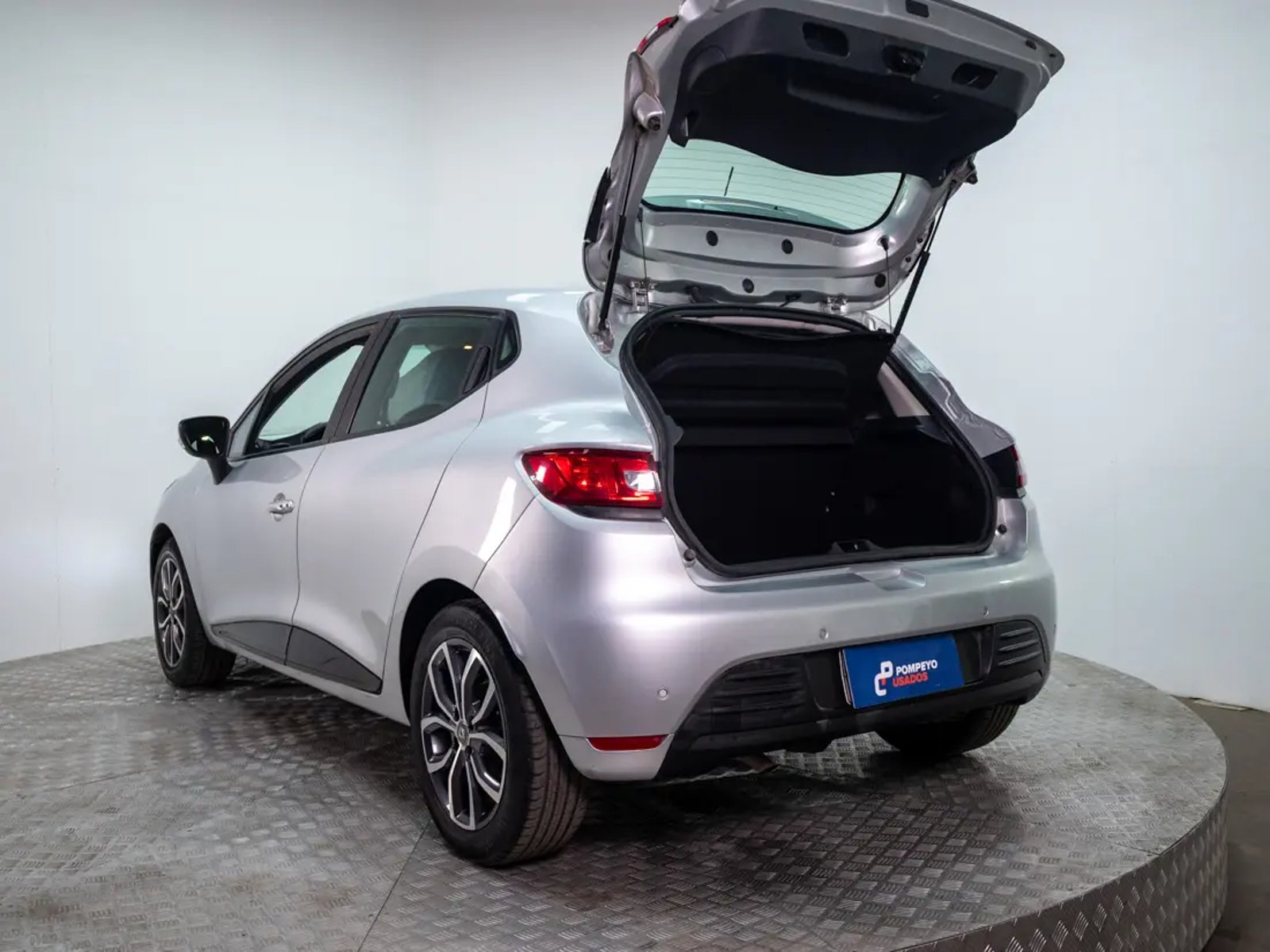 RENAULT CLIO 2017 - Imagen 13 de 18