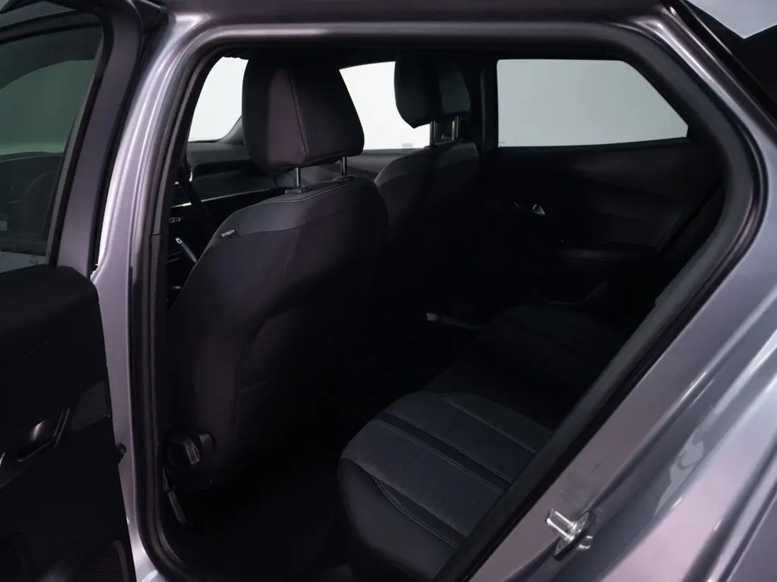 Peugeot 2008 2023 - Imagen 14 de 18