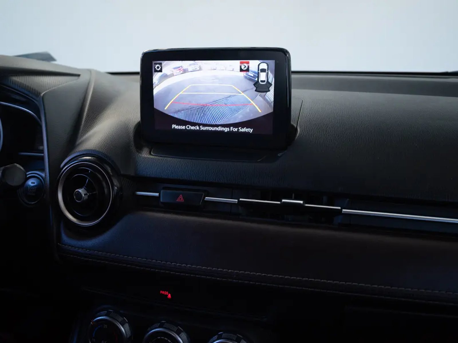 Mazda 2 2019 - Imagen 19 de 20