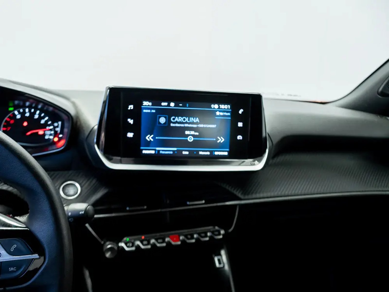 Peugeot 2008 2024 - Imagen 13 de 16